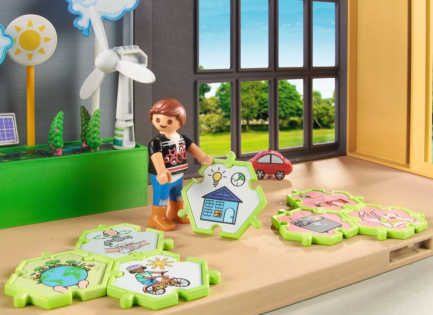 PLAYMOBIL City Life 71331 Anbau Klimakunde, Klassenzimmer der Zukunft, Puzzle mit Klimaschutzaufgaben und mehr, Spielzeug für Kinder ab 4 Jahren