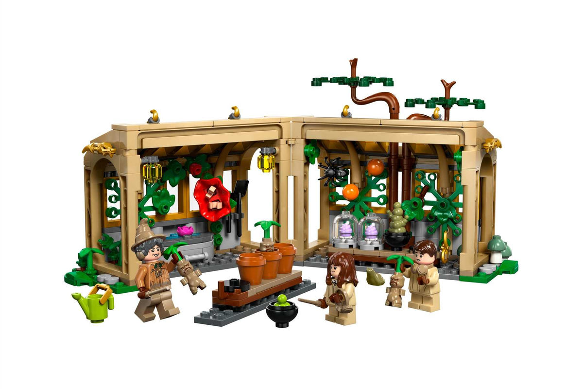 LEGO® Harry Potter™ 76445 Schloss Hogwarts™: Kräuterkundeunterricht