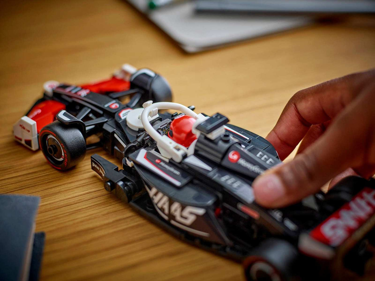 LEGO® Speed Champions 77250 MoneyGram Haas F1® Team VF-24 Rennauto