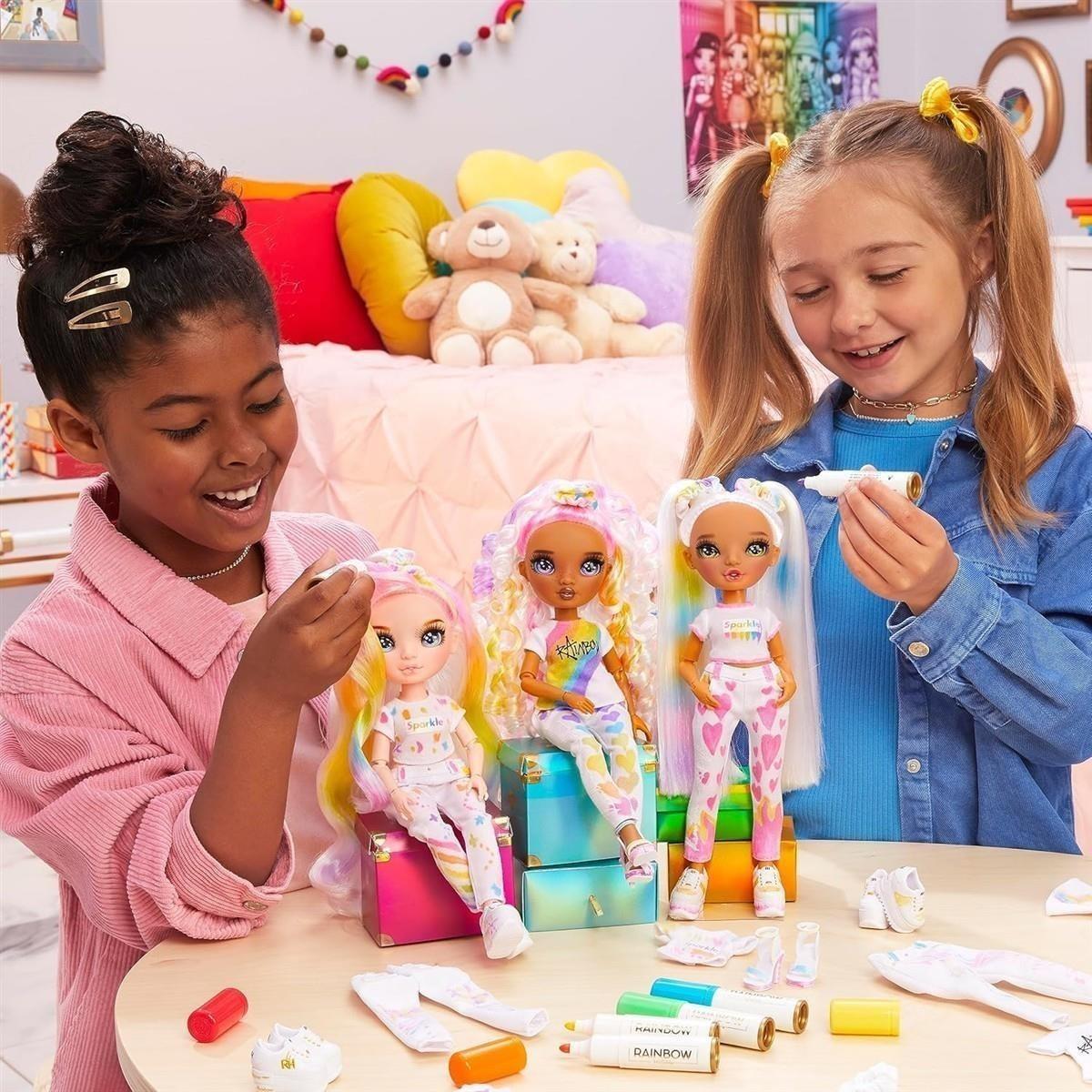 Rainbow High Color & Create DIY Modepuppe für Kinder von 4-12 Jahren