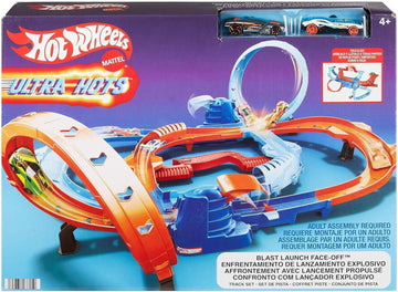 Hot Wheels Spielzeugauto Trackset, Ultra Hots Rasanter Wettkampfstart mit 2 Fahrzeugen im Maßstab 1:64, Kopf-an-Kopf-Rennen und Stunts, 2 manuell bedienbare Starter, HXR71