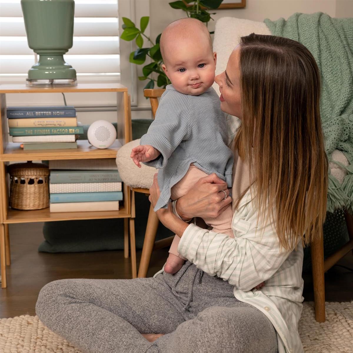 Ingenuity Pock-a-Bye Baby-Beruhiger und Bluetooth-Lautsprecher, Streamen Sie Musik oder vorgeladene Playlists