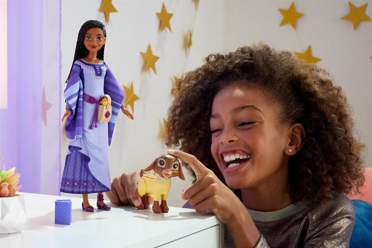 Disney WISH - Asha von Rosas Abenteuerpack Puppe mit ausziehbarem Kleid, Schuhen, Zubehör, langen geflochtenen Haaren für endlosen Stylingspaß, für Kinder ab 3 Jahren, HPX25