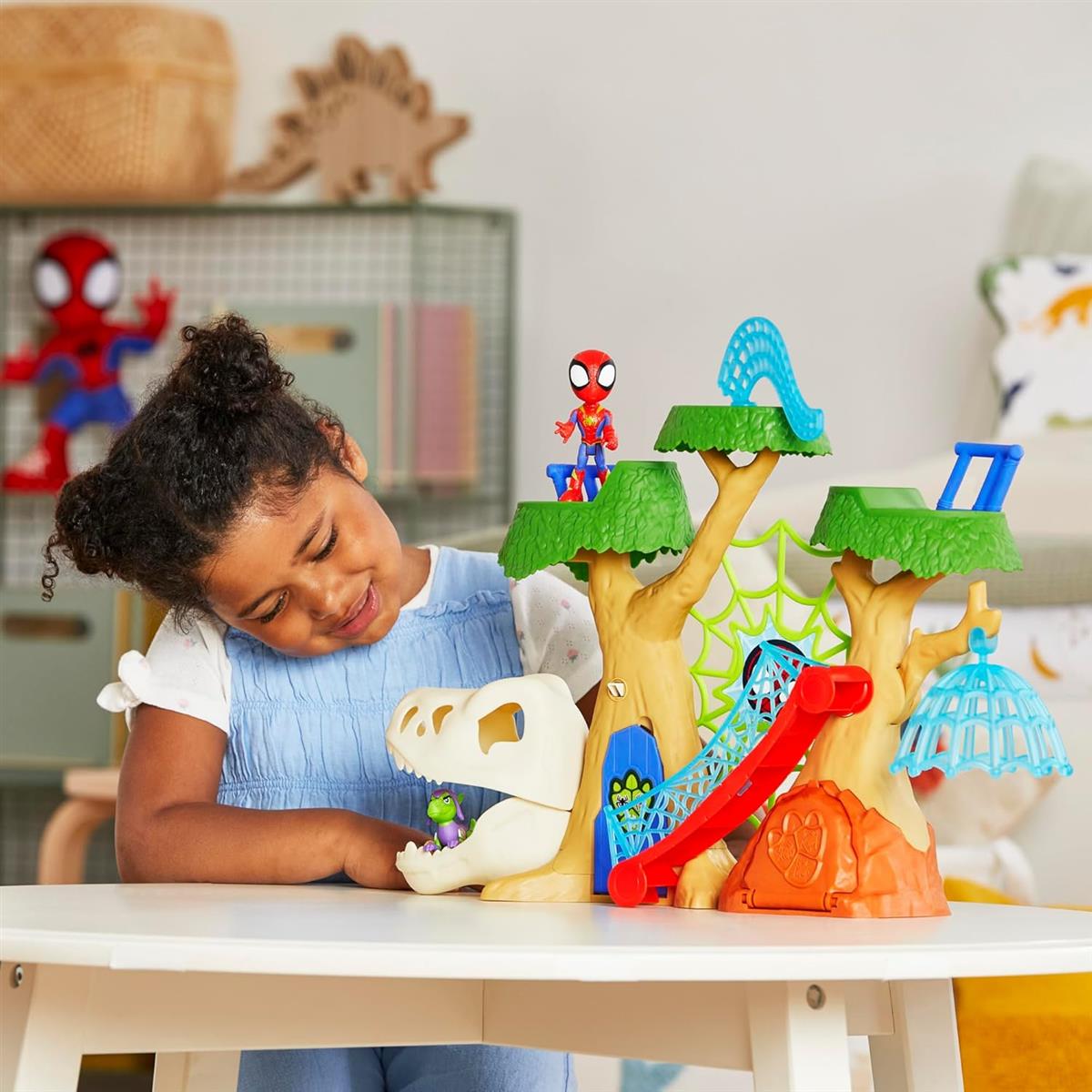 Hasbro Marvel Spidey und Seine Super-Freunde Dino-Baumhaus Superhelden-Spielset