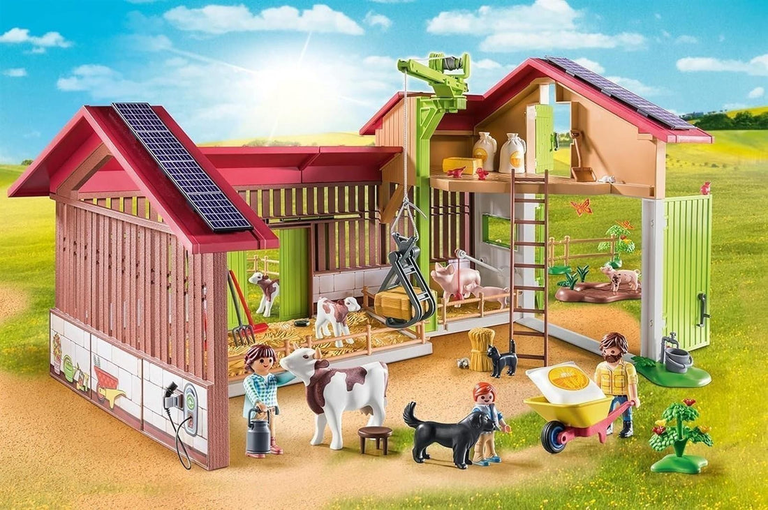 PLAYMOBIL Country 71304 Großer Bauernhof, aus nachhaltigem Material mit vielen Funktionen und Zubehör, Spielzeug für Kinder ab 4 Jahren