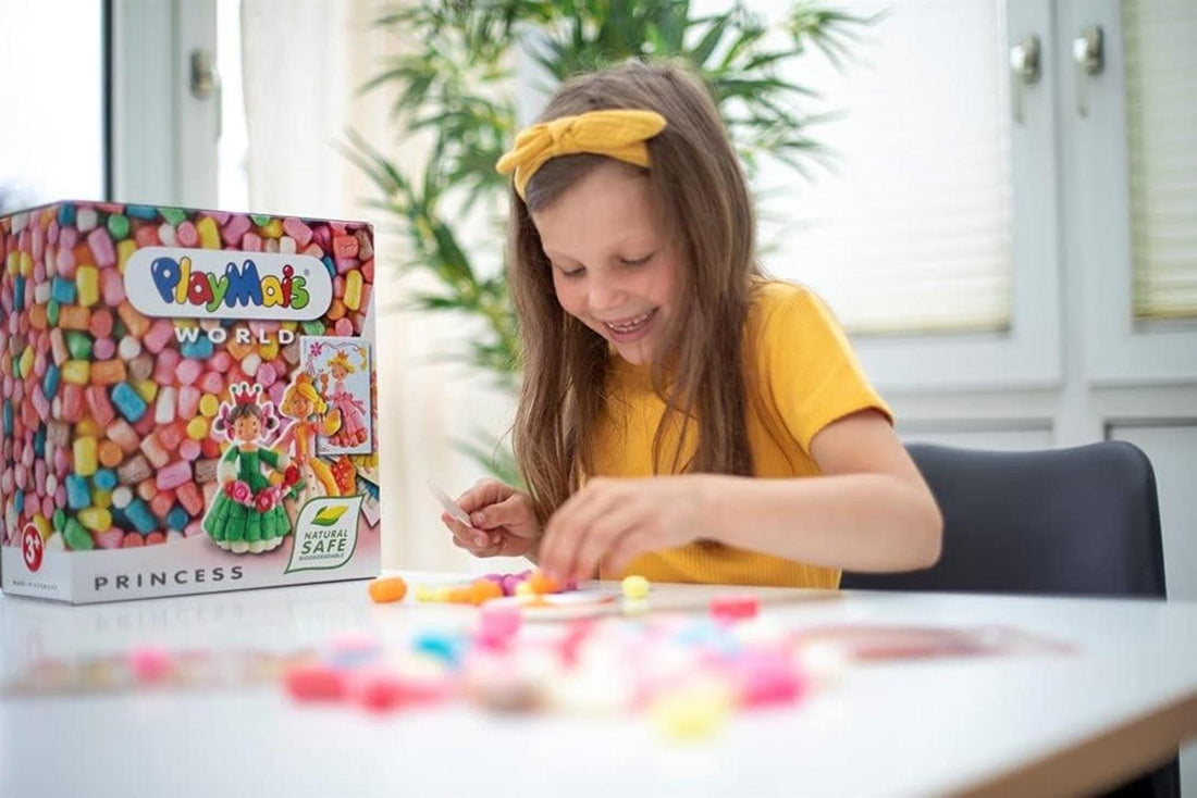 Playmais WORLD Princess Bastel-Set für Kinder ab 3 Jahren | Circa 1000, Vorlagen & Anleitungen zum Basteln | Geschenke für Kinder | Fördert Kreativität & Feinmotorik | Natürliches Spielzeug