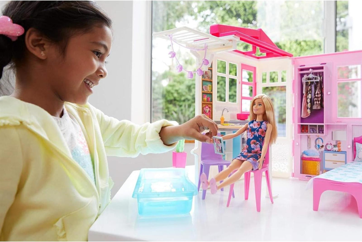 Barbie-Haus mit Küche, Schlafzimmer, Badezimmer, Pool, komplett eingerichtet Möbeln, verschließbar mit Aufbewahrungsgriff, Puppen, Geschenke für Kinder ab 3 Jahren, GWY84