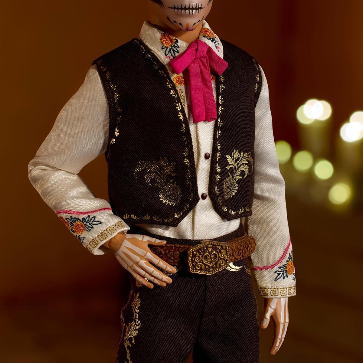 Barbie Signature Puppe, Día De Muertos 2025, Sammelfigur mit cremefarbenem Hemd, schwarzer Weste und Hose, Sombrero und Calavera-Gesichtsbemalung, JBJ06