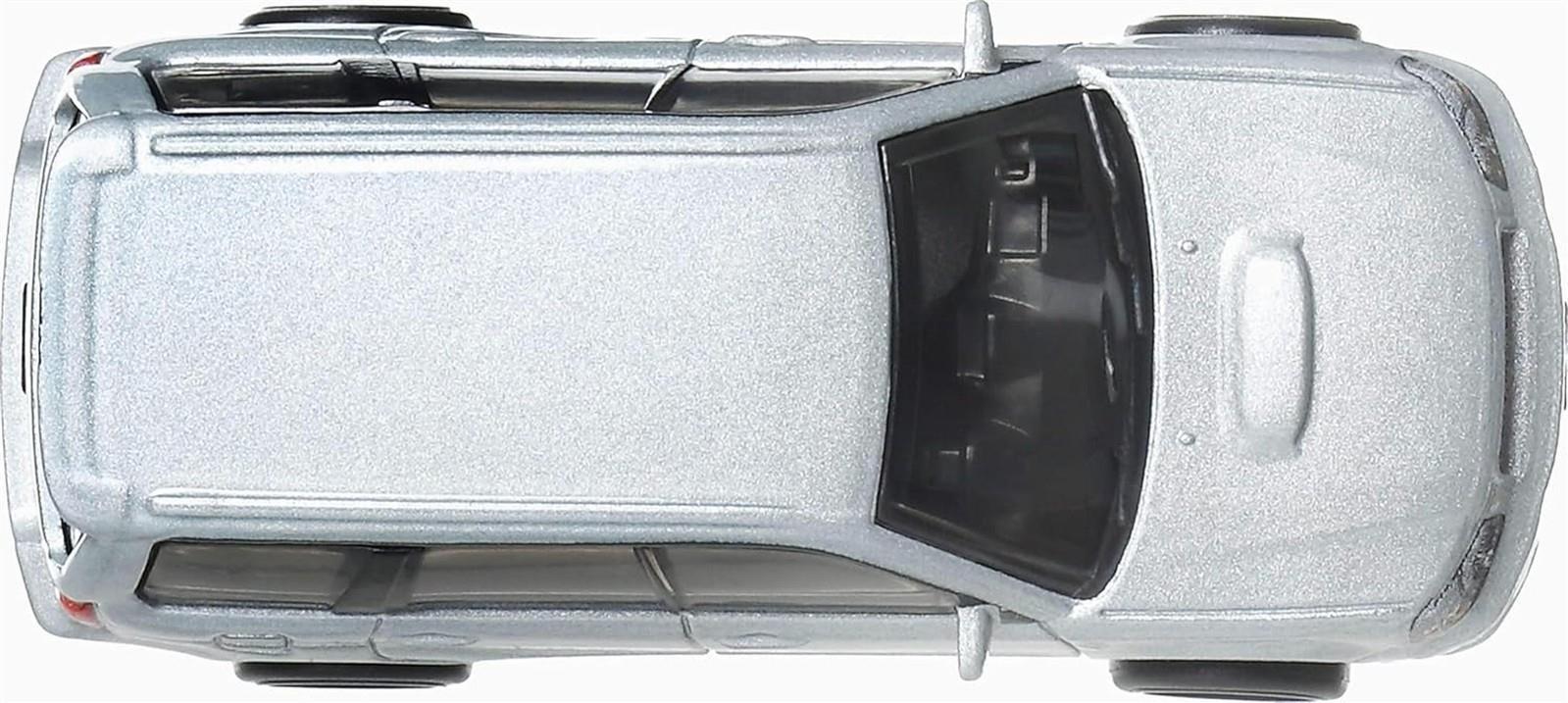 Hot Wheels Premium Car Culture Spielzeugauto im Maßstab 1:64 Druckguss Subaru Forester STI, Ronin Run 2 Fahrzeug mit echten Riders Reifen