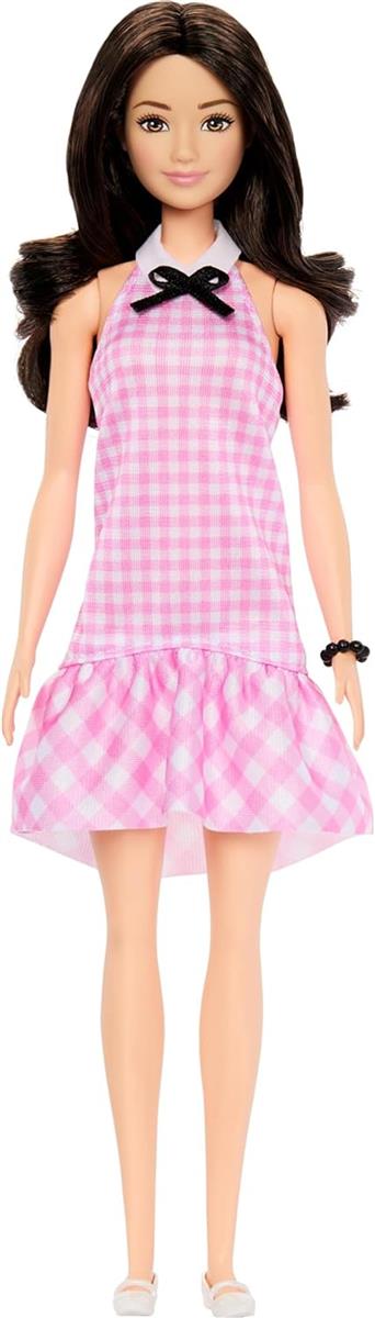 Barbie Fashionistas Puppe #224 mit welligen schwarzen Haaren, rosa Gingham-Kleid und Accessoires, sammelbare Modepuppe zum 65. Jubiläum, HRH21
