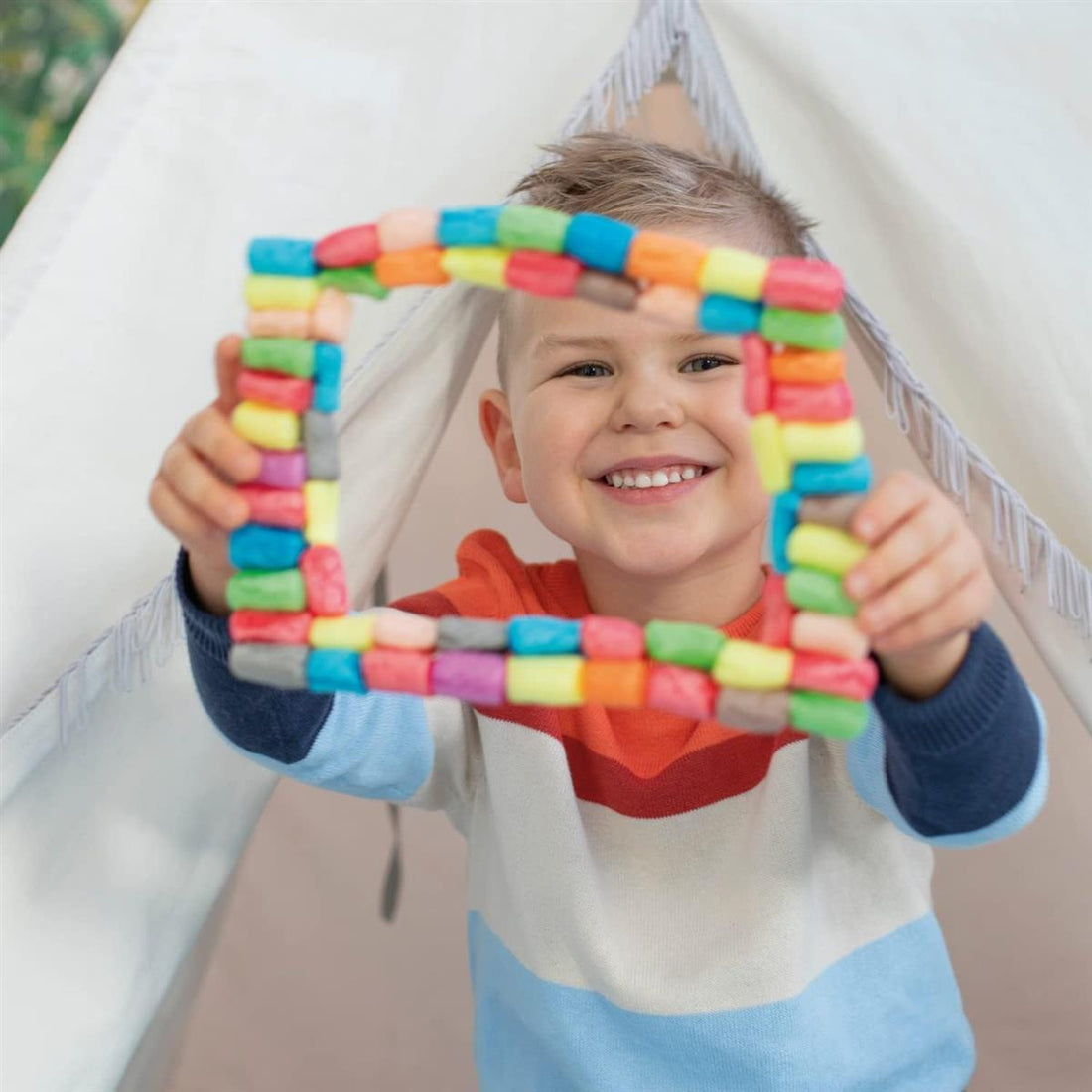 Playmais Basic Medium Bastel-Set für Kinder ab 3 Jahren | Über 300 Stück zum Basteln | Natürliches Spielzeug | Fördert Kreativität & Motorik | Geschenk für Mädchen & Jungen