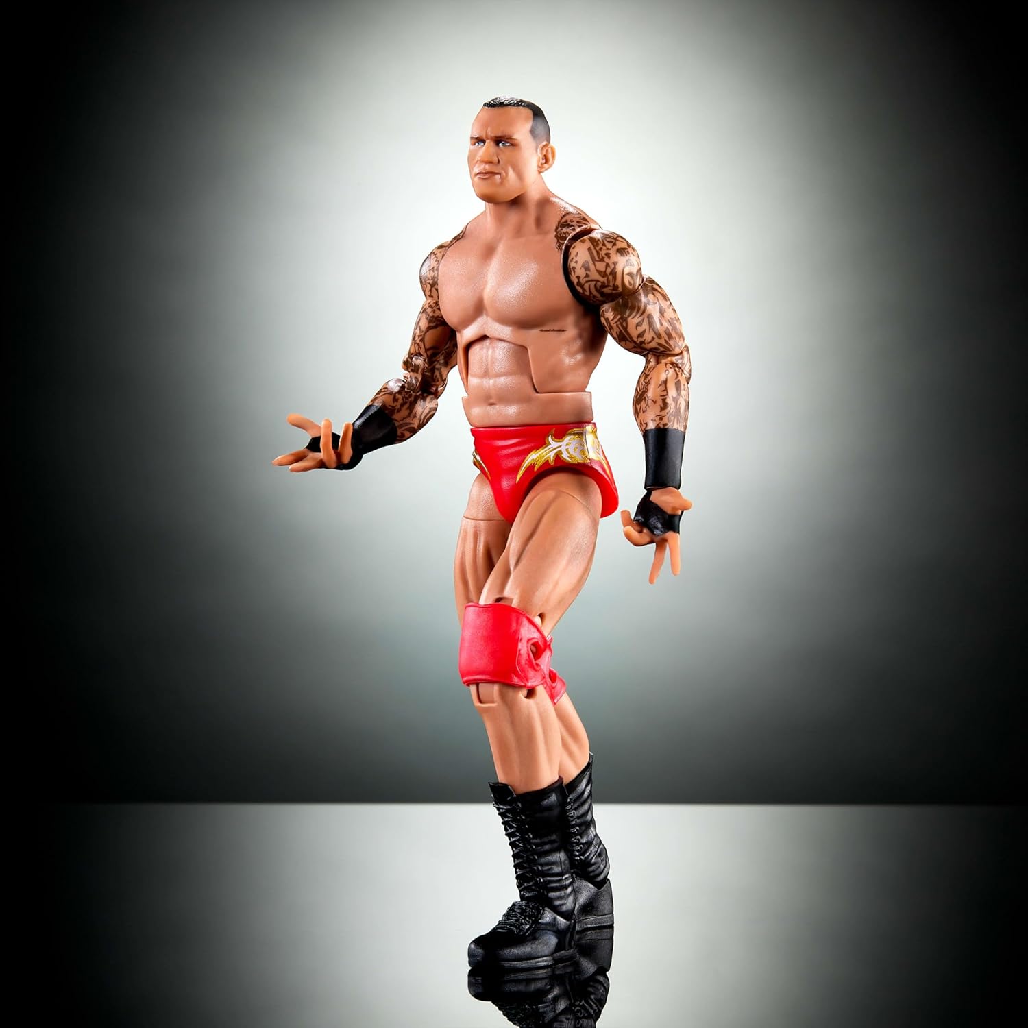 Mattel WWE Elite Collection Top Picks, Set mit Actionfigur und Zubehörteilen, ca. 15 cm große Sammelfigur Randy Orton mit Händen und Wrestling-Ausrüstung zu Austauschen (Stile können abweichen), JHV12