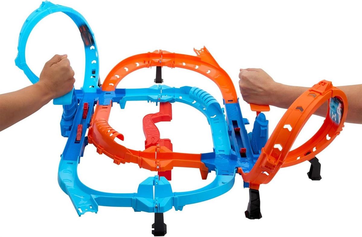 Hot Wheels Spielzeugauto Trackset, Ultra Hots Rasanter Wettkampfstart mit 2 Fahrzeugen im Maßstab 1:64, Kopf-an-Kopf-Rennen und Stunts, 2 manuell bedienbare Starter, HXR71