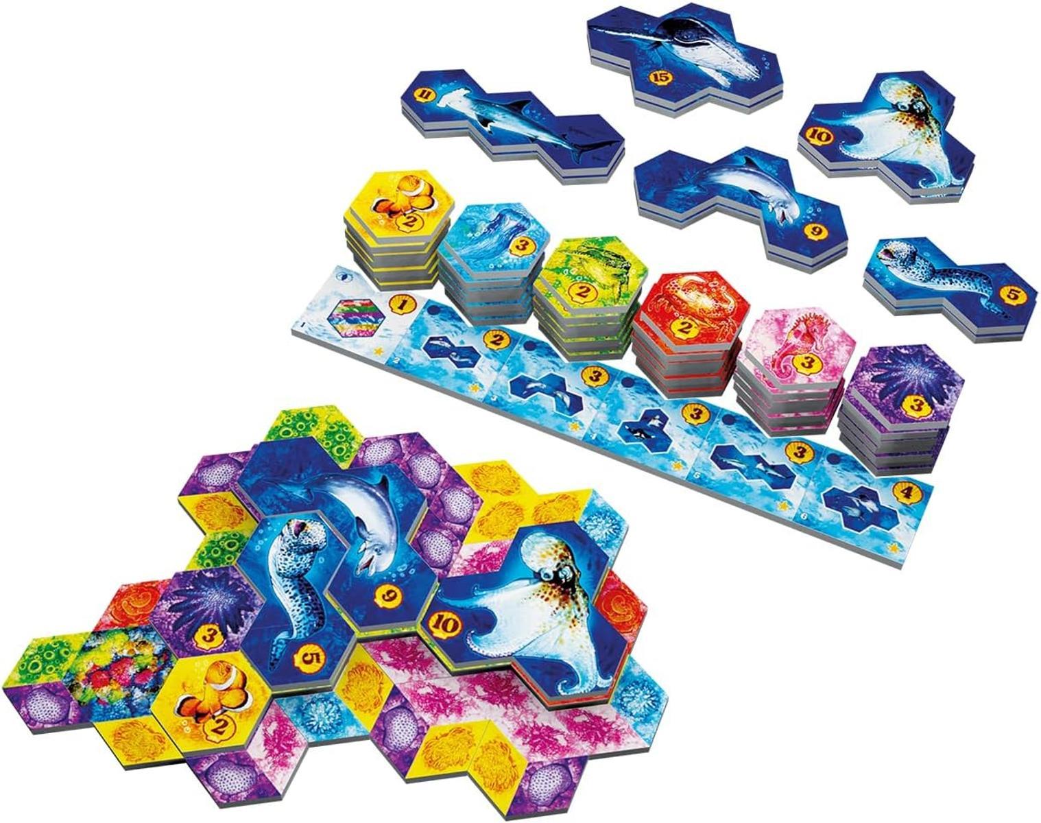 Sidekick Games, Aqua: Bunte Unterwasserwelten, Familienspiel, Legespiel, 1-4 Spieler, Ab 8+ Jahren, 30-45 Minuten, Deutsch