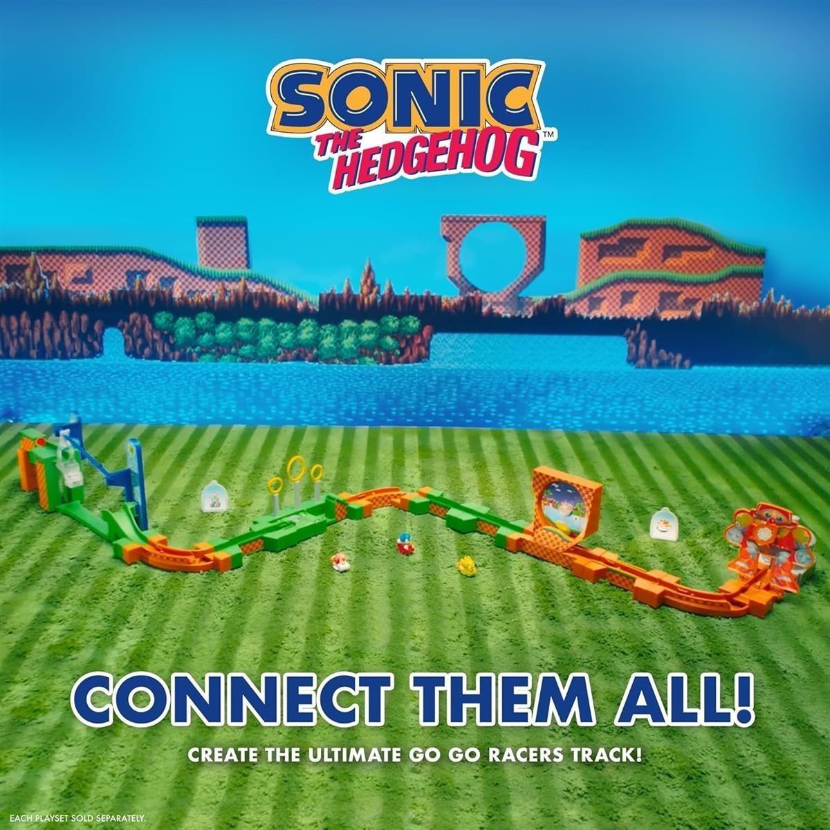 SONIC THE HEDGEHOG Go Go Racers Deluxe Spielset mit Diecast Super Sonic Figur, kombiniert mit dem Sonic Adventure Spielset und Knuckles Adventure Spielset