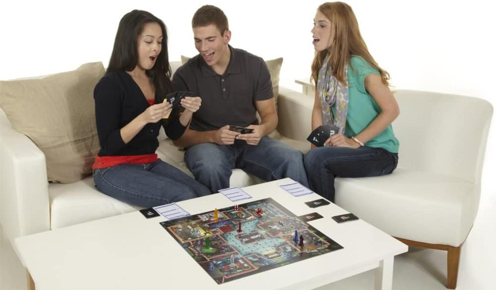 Hasbro Cluedo - spannendes Detektivspiel für die ganze Familie, 8 Jahre to 99 Jahre