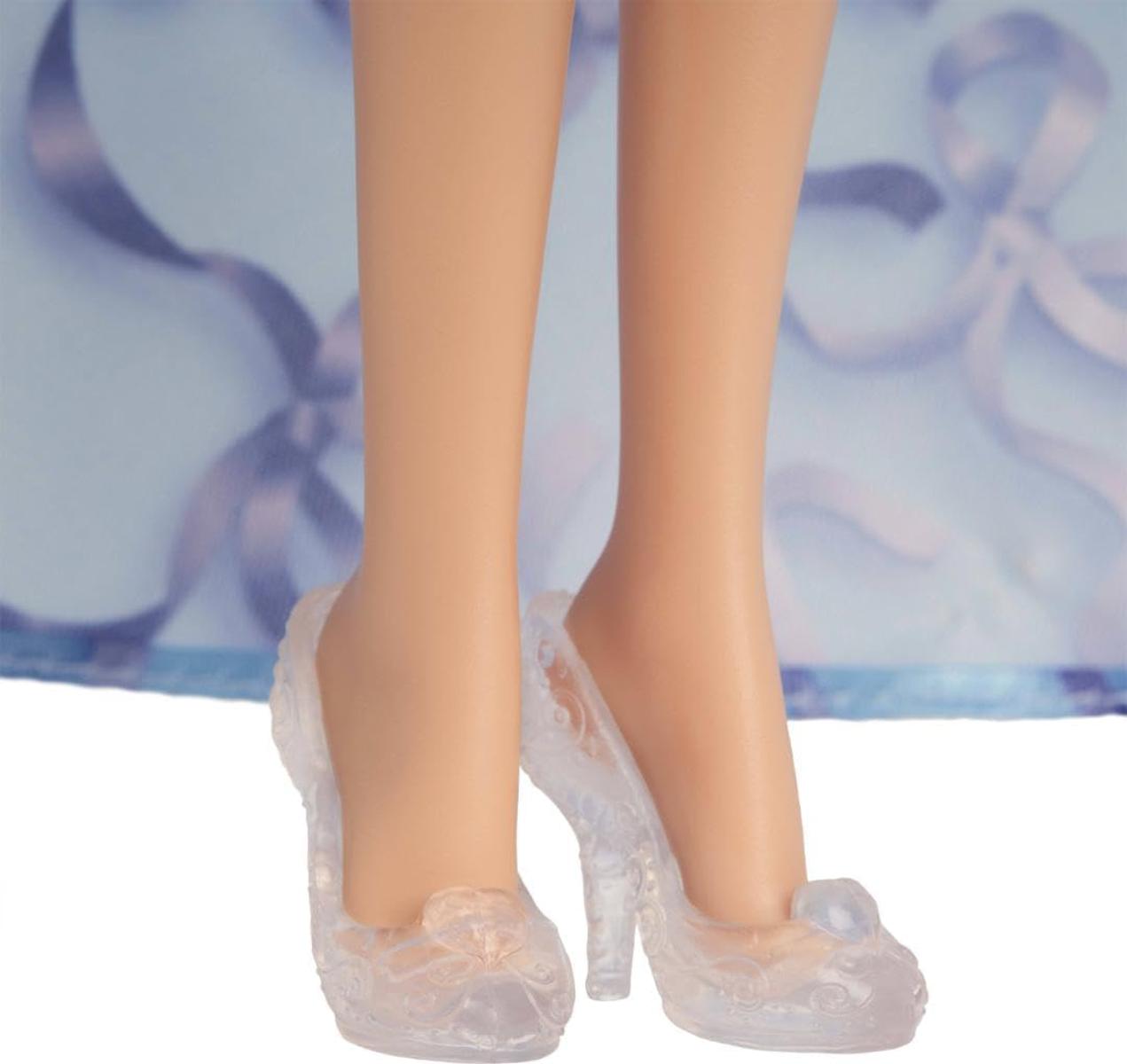 Mattel Disney Prinzessin Cinderella Geburtstag Sammelfigur Modepuppe, inspiriert vom Disney-Film, Geschenke für besondere Anlässe für Kinder und Sammler, JCR78