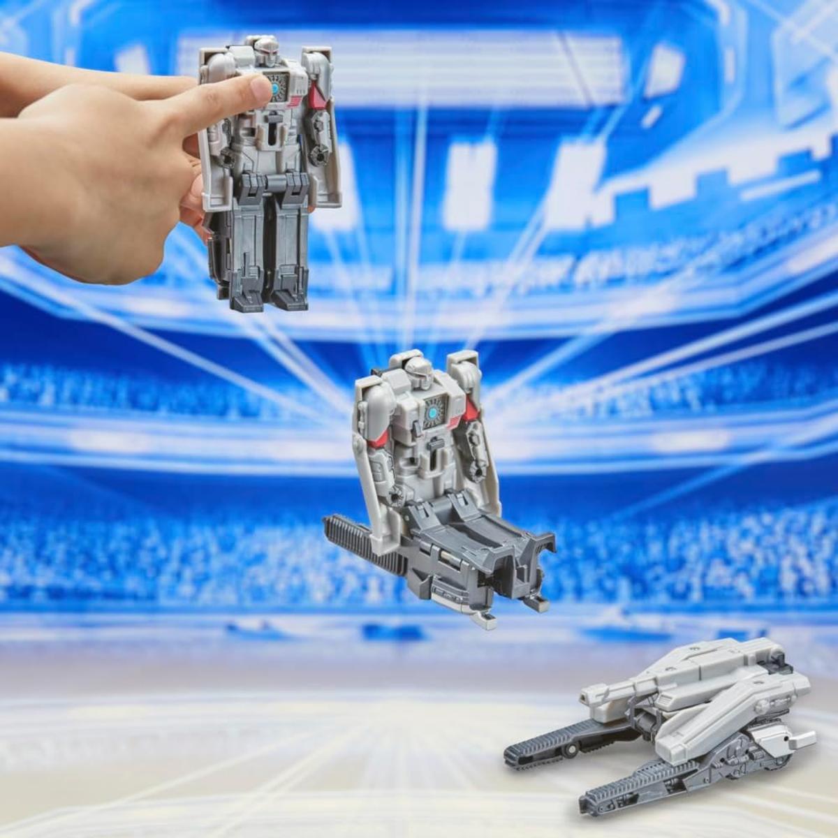 Transformers: One COG Changer Megatron (D-16) Action-Figur