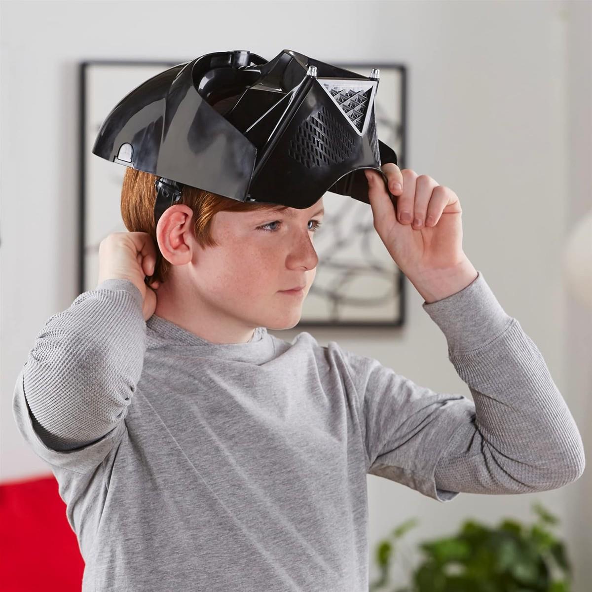 Star Wars Darth Vader Elektronische Maske mit Stimmverzerrer, Spielzeug für Kids ab 5 für Rollenspiele mit Soundeffekten