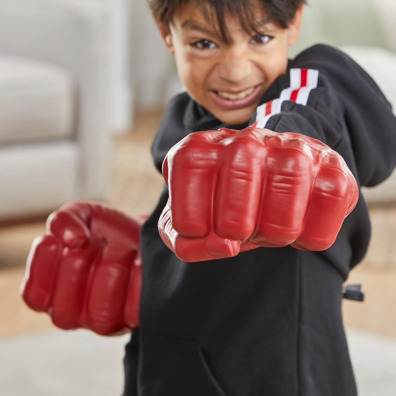 Marvel Avengers Captain America: Brave New World Red Hulk Gamma-Schmetterfäuste, Spielzeugfäuste für Kinder ab 5 Jahren, interaktives Spielzeug als Teil deines Kostüms