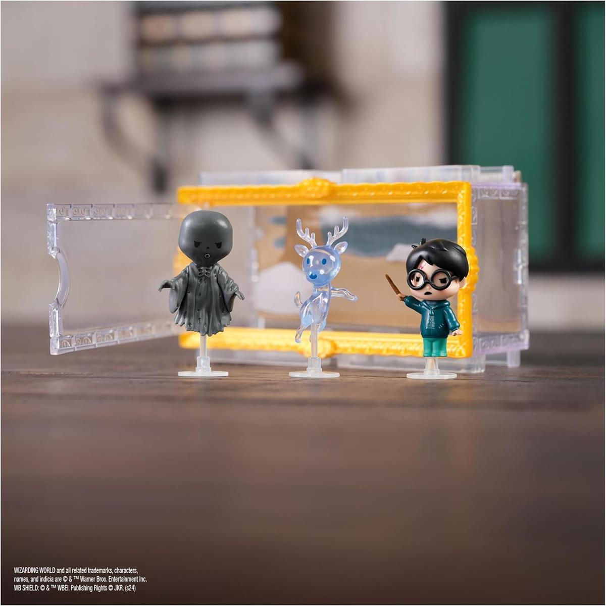 Wizarding World Harry Potter - Micro Magical Moments Sammelfiguren Multipack "Patronus" mit Harry Potter, Hirsch-Patronus, Dementor und Setzkasten, für Kinder ab 6 Jahren, Fanartikel