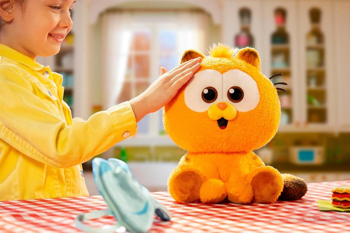 Animagic Baby Garfield, Interaktives Stofftier, Für Kinder ab 3 Jahren, Kuscheliger Garfield Kater, Lass ihn Essen und schlafen, Sensorische Erfahrung