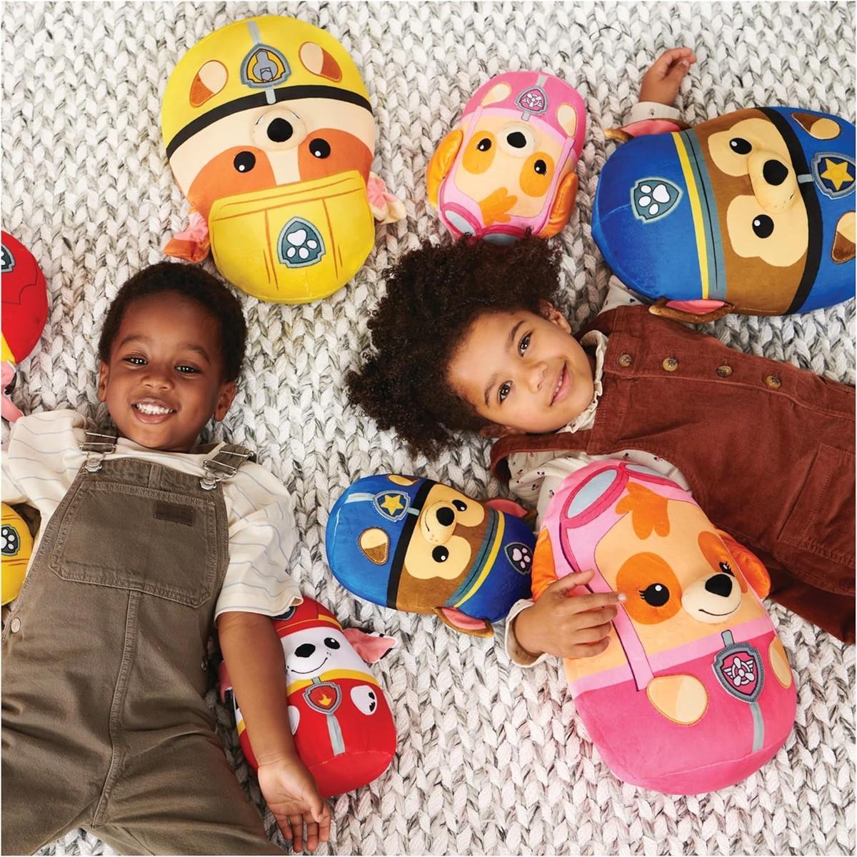PAW PATROL GUND Trend Squishy Chase, 30 cm - hochwertiges Plüschtier und Kuschelkissen in einem, Geschenk für Kinder ab 1 Jahr
