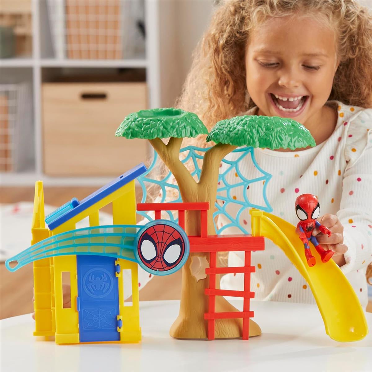 HASBRO Marvel Spidey und Seine Super-Freunde Spideys Spielplatz Spielset mit Spidey Action-Figur