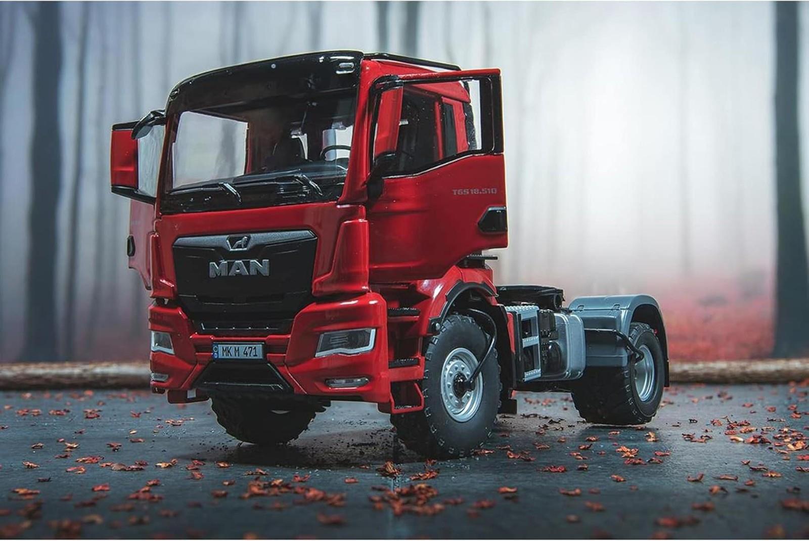 WIKING 077650 MAN TGS 18.510 4x4 BL 2-Achs Zugmaschine, Modell-Lkw, 1:32, Metall/Kunststoff, Ab 14 Jahre, Viele Funktionen, Inkl. Reifendruck-Regelanlage, Schwenkbarer Kühlergrill, rot