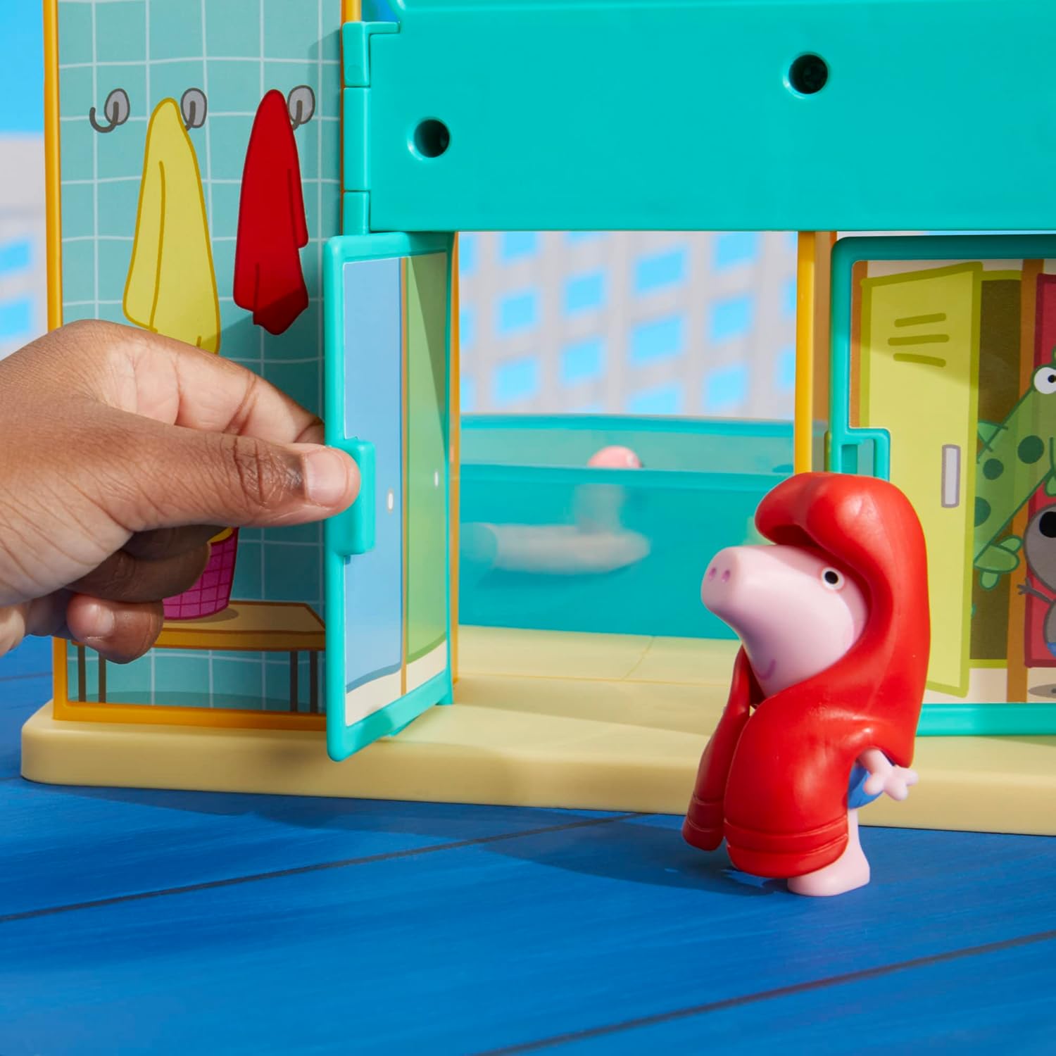 Peppa Pig Spielzeuge Schwimmbad-Spaß mit Peppa, Spielset mit 15 Teilen und 2 Figuren, Kinderspielzeug