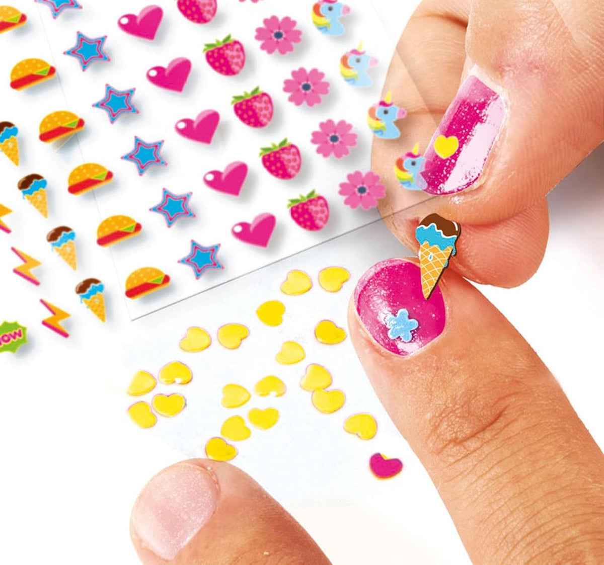 Clementoni Crazy Chic Cool Nail Art - DIY Nageldesign-Set für Kinder ab 6 Jahren - Kreativ-Spielzeug inkl. Nagellacke, Sticker, Glitzer & Nageltrockner 18599