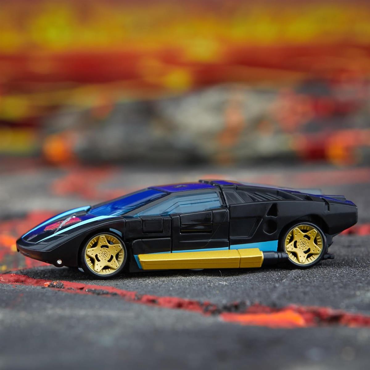 Transformers Legacy Deluxe-Klasse Armada Universe Wheeljack Action-Figur