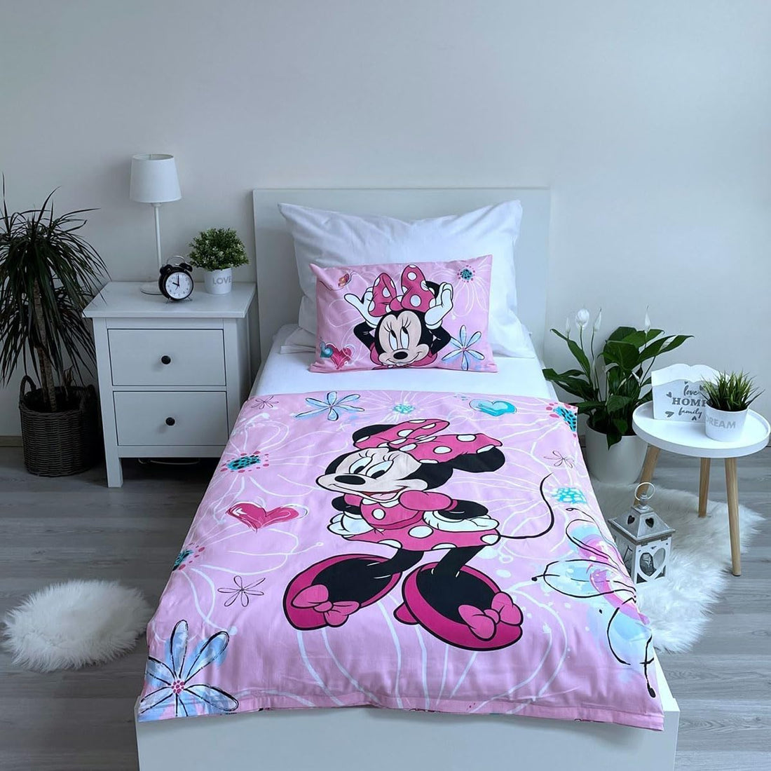 Jerry fabrics Minnie Mouse Bettwäsche Set Minnie Maus Flowers 02'' Baby Bettwäsche 100x135 + 40x60 cm, 100% Baumwolle