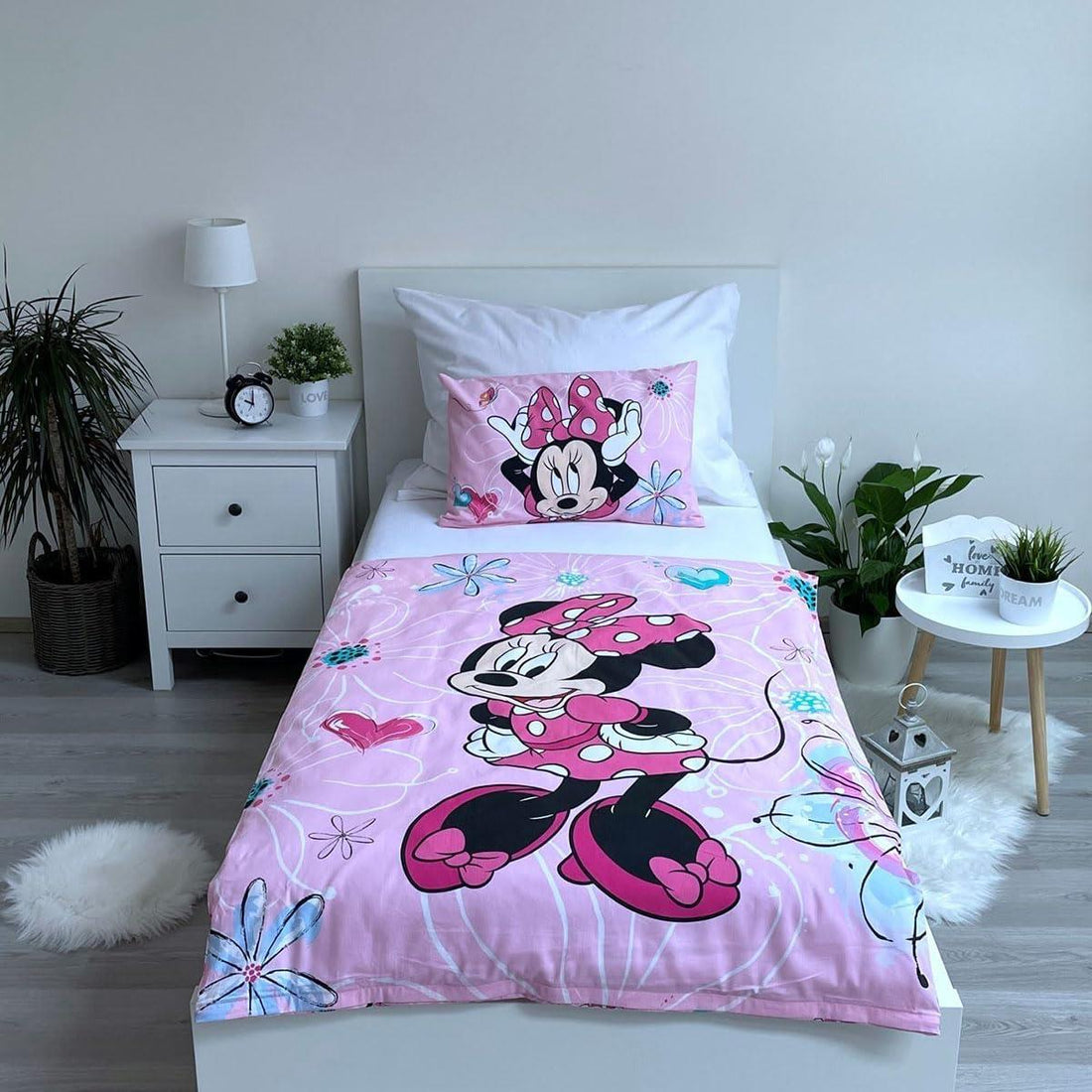 Jerry fabrics Minnie Mouse Bettwäsche Set Minnie Maus Flowers 02'' Baby Bettwäsche 100x135 + 40x60 cm, 100% Baumwolle