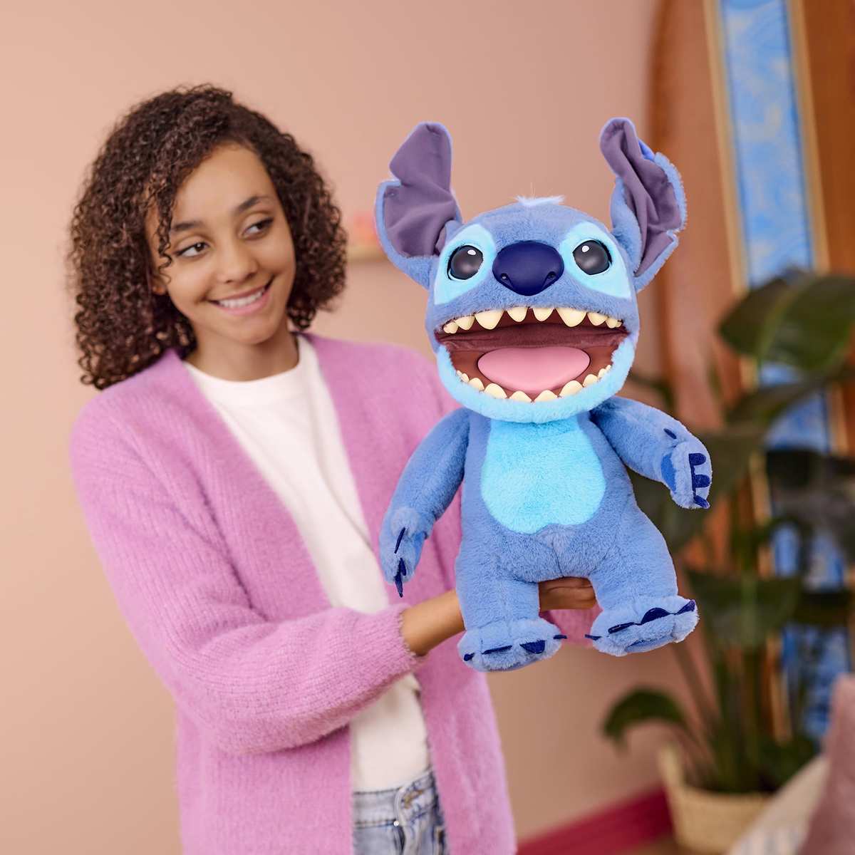 WOW! STUFF Real FX Disney Stitch Puppet 45,7 cm Animatronic Plüschfigur ab 6 Jahren