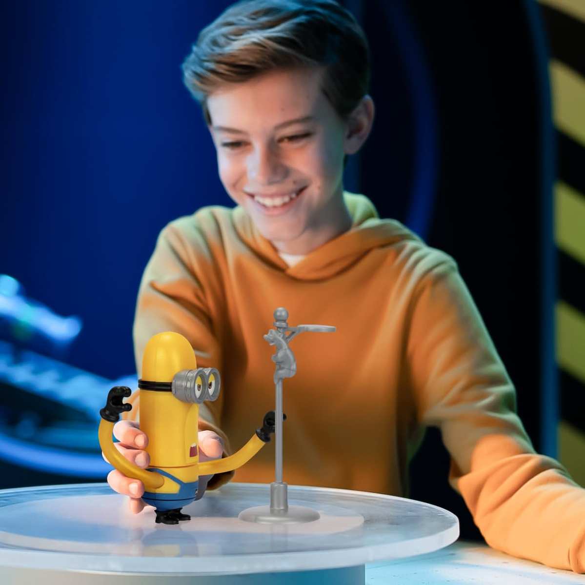 Minions Despicable Me 4 Wild Spinning Mega Tim Action Figure 4+