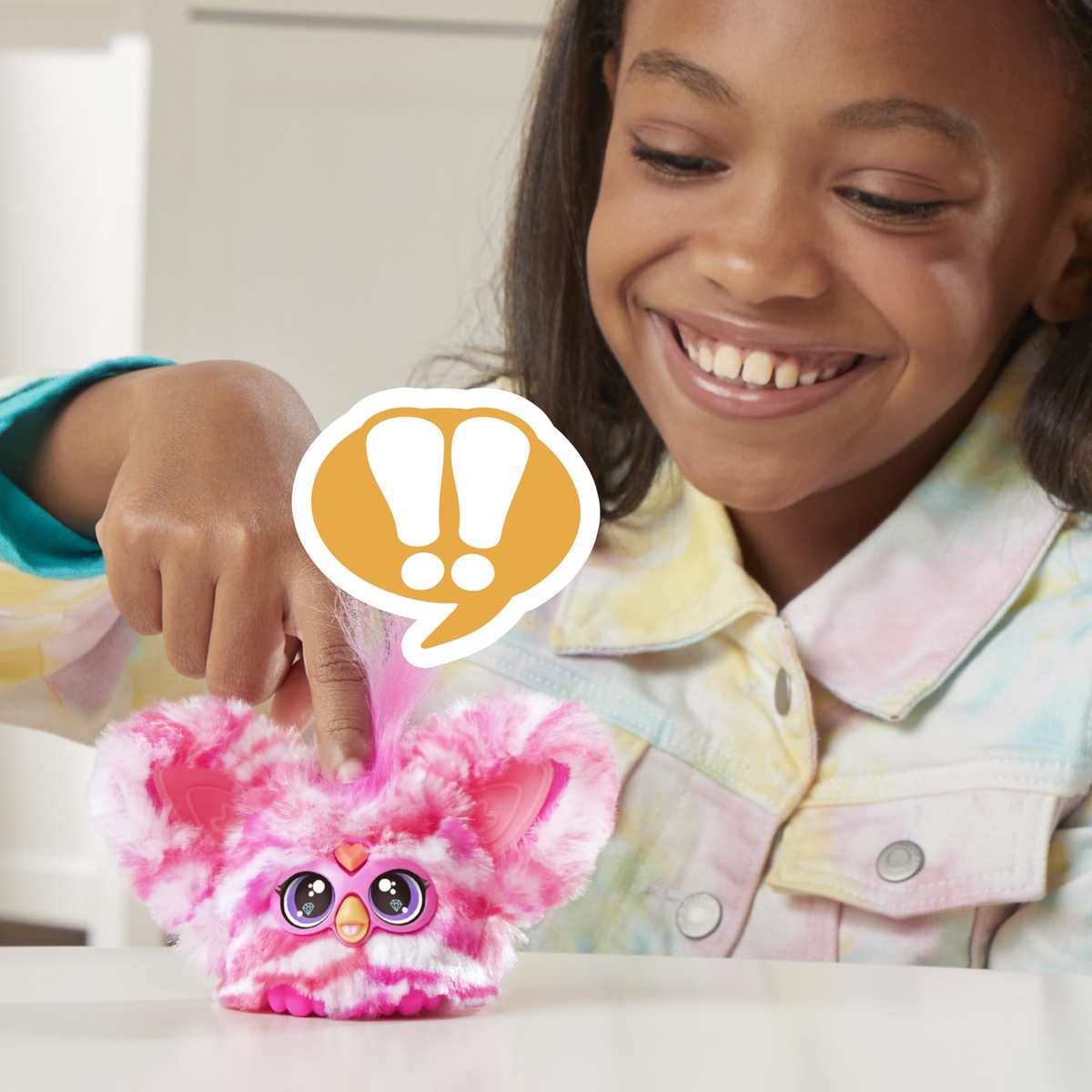 Furby Furblets Bub-Lee Mini elektronisches Plüschspielzeug Pink 3+
