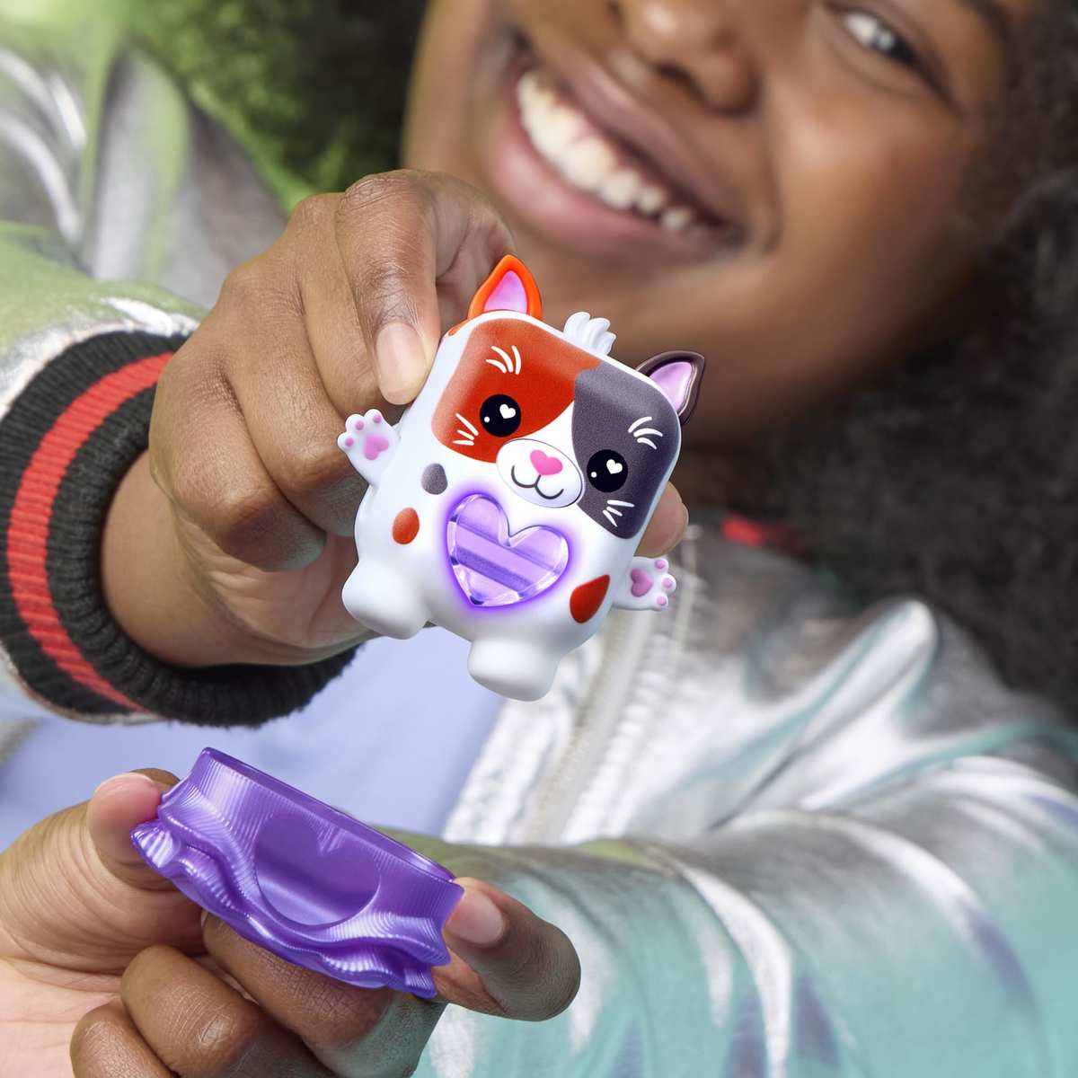 Hasbro Nano-MALS Purrnelope das Miezekätzchen elektronisches Fidget-Tierchen