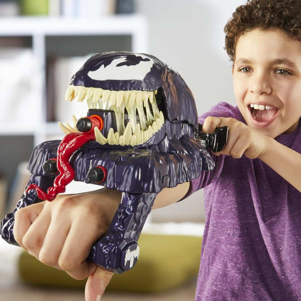 NERF Hasbro Marvel Spider-Man VenomVersus Action Blaster Spider-Man 5+