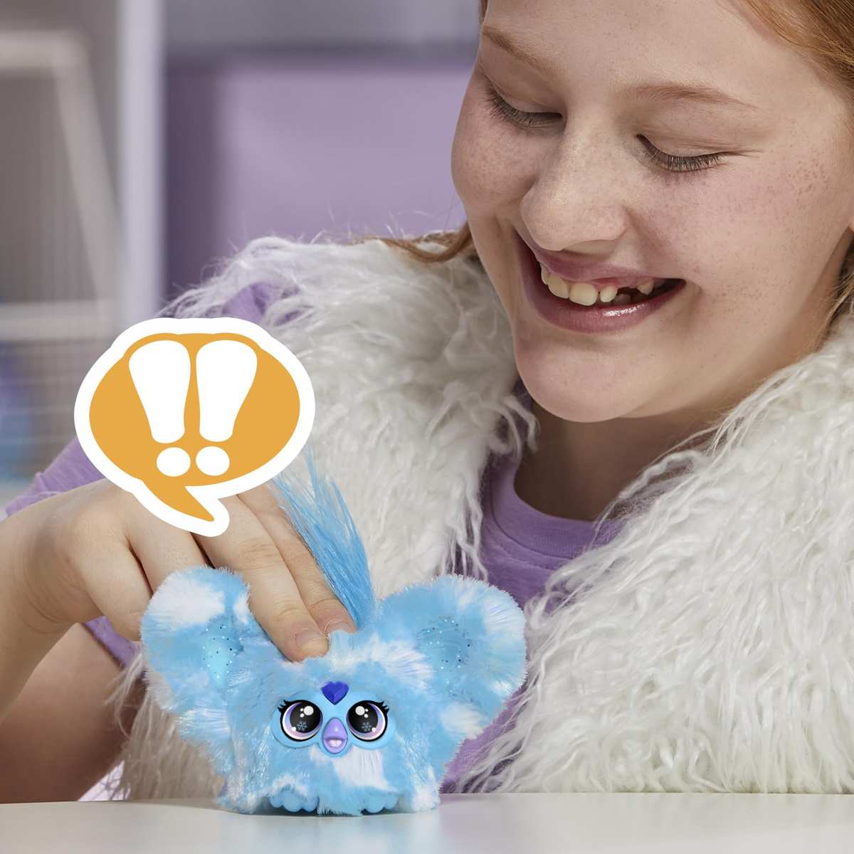 Furby Furblets SNO-Way Holiday Edition Mini Friend Elektronische Plüschtier 6+ Blau & Weiß