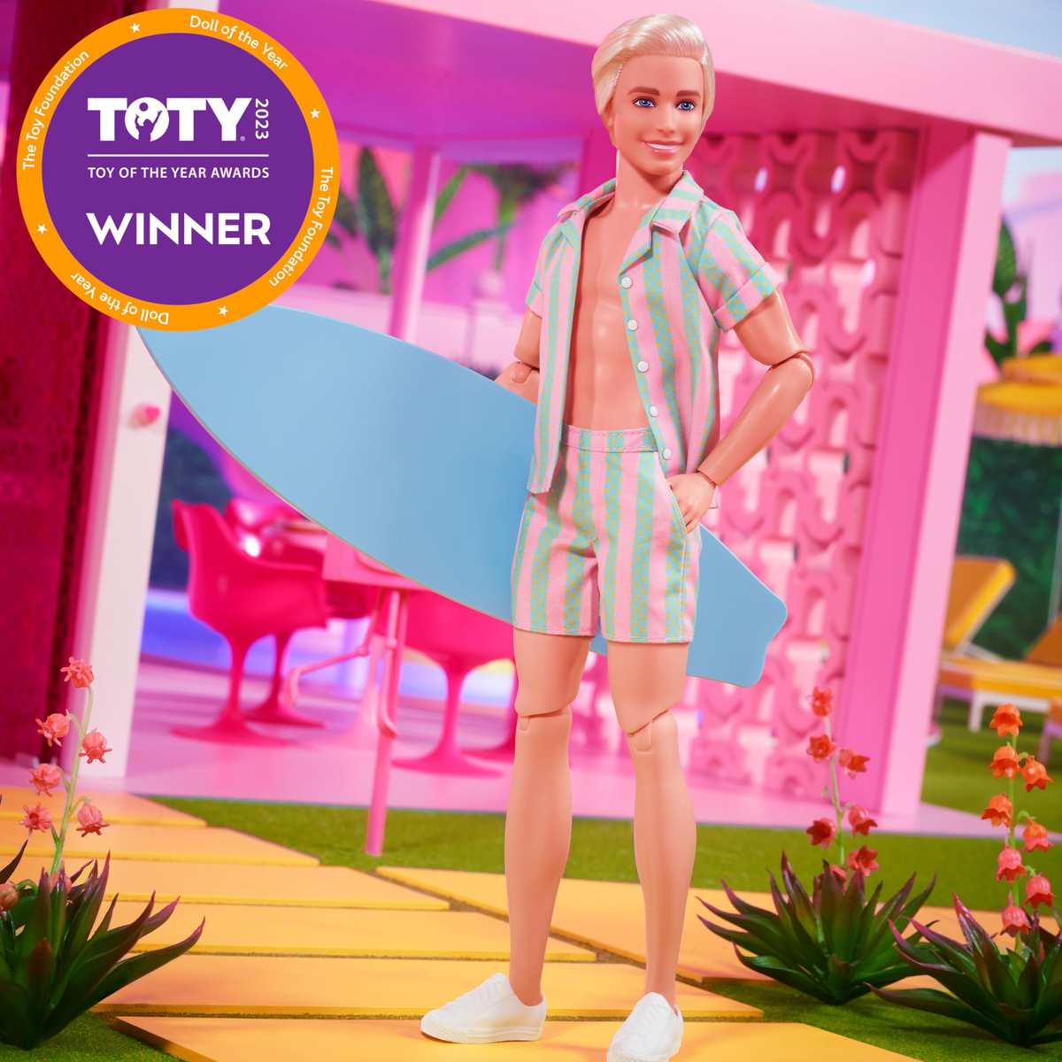 Barbie THE Movie Puppe Ken Surfbrett Turnschuhen beweglich blond 3+ HPJ97