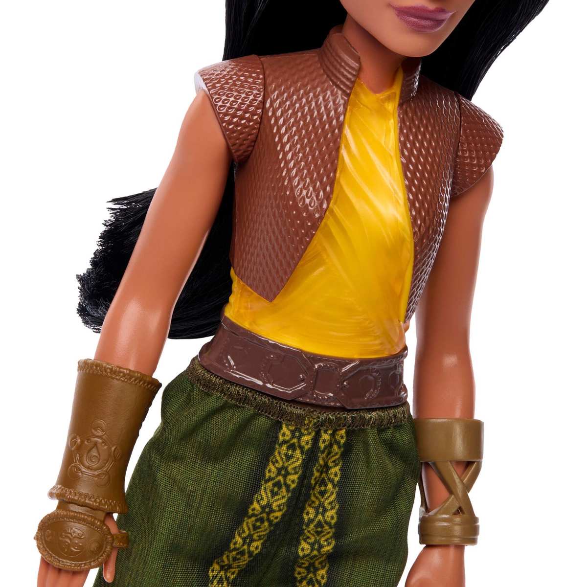 Mattel Disney Prinzessin Raya Modepuppe im klassischen Outfit 3+