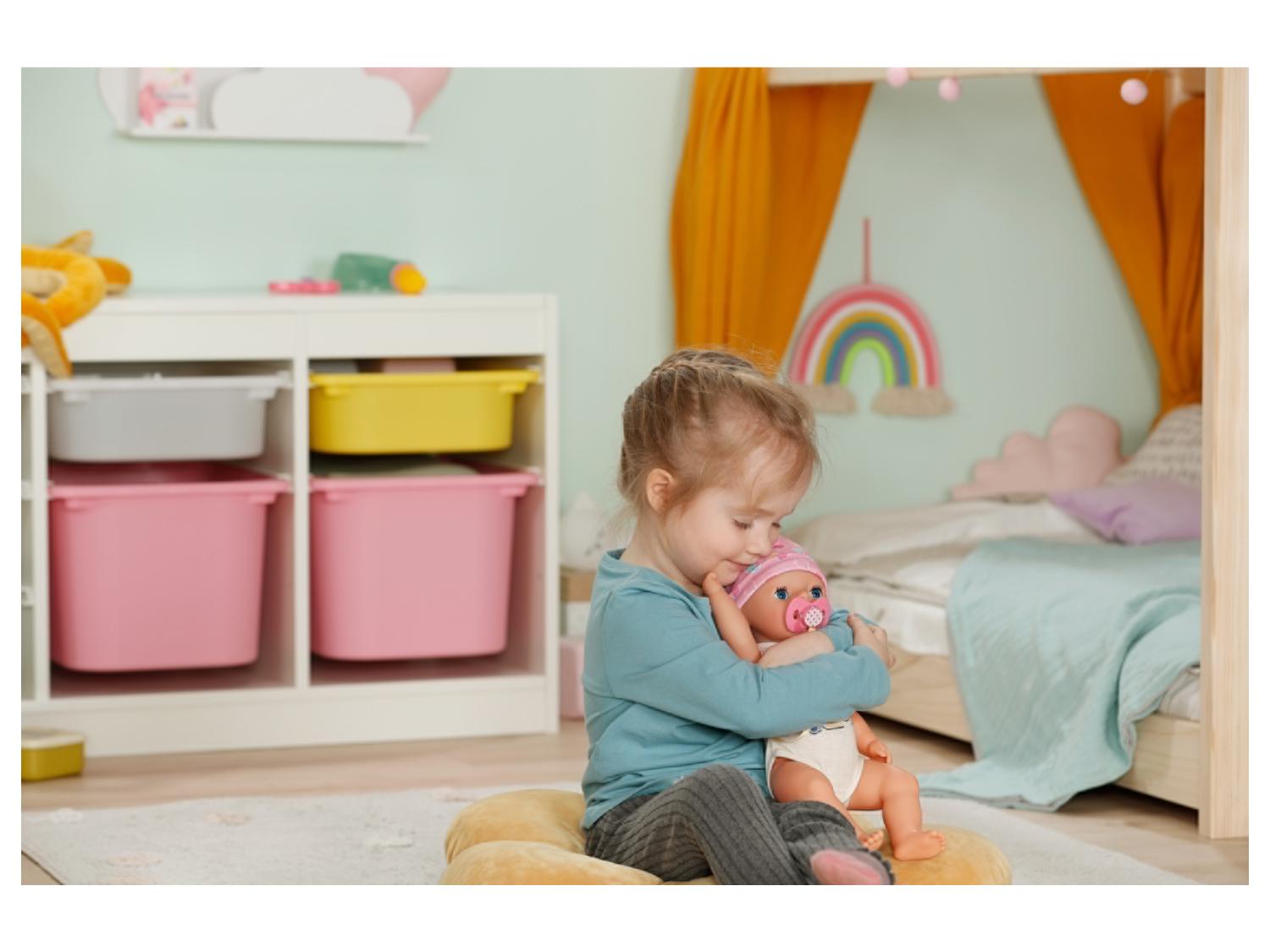 BABY Born Lena (Little Baby Girl) - 36 cm große Babypuppe - 7 Funktionen inkl. Accessoires & Strampler - Funktioniert komplett ohne Batterien - Geeignet für Kleinkinder ab 1 Jahr
