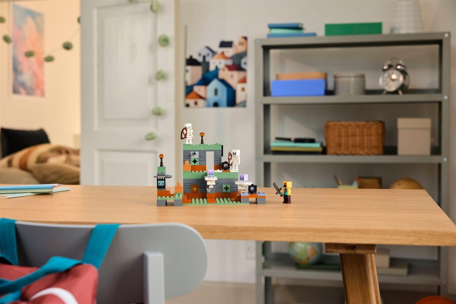 LEGO® Minecraft™ 21271 Prüfungskammern