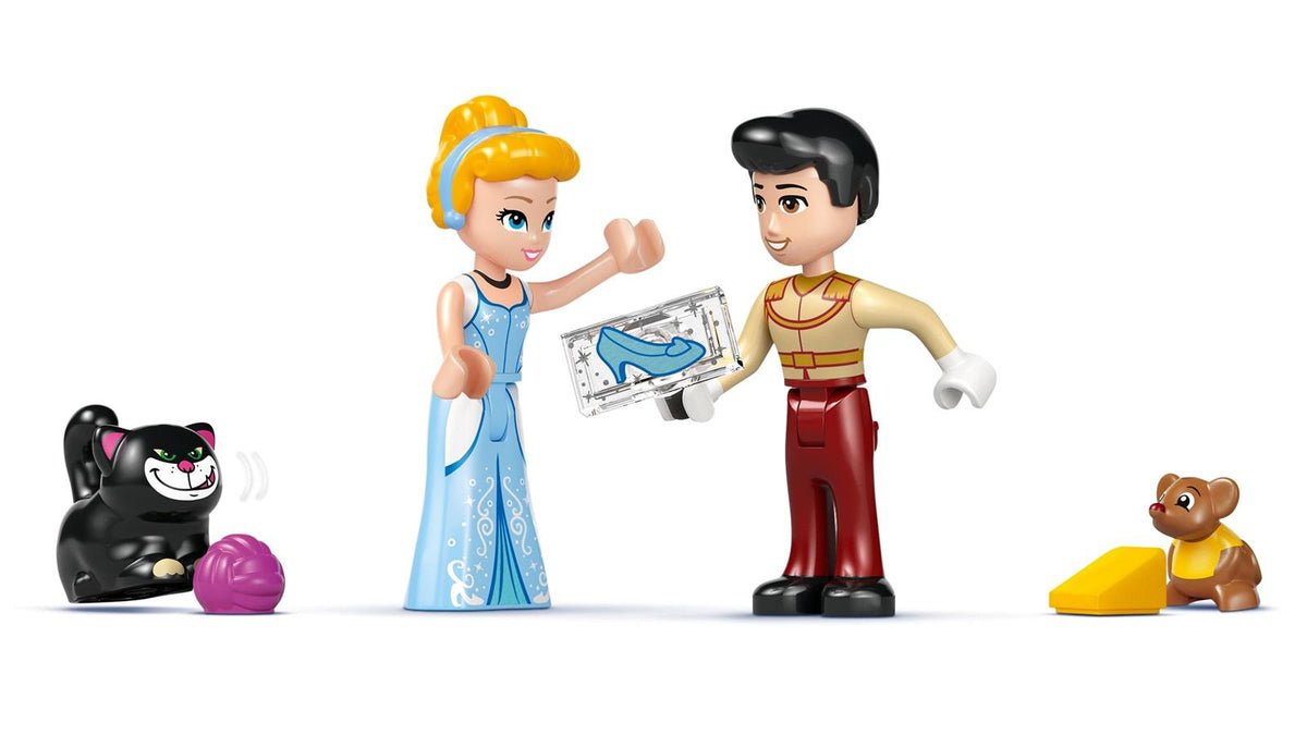 LEGO® Disney™ 43275 Cinderellas Schloss und Pferdekutsche