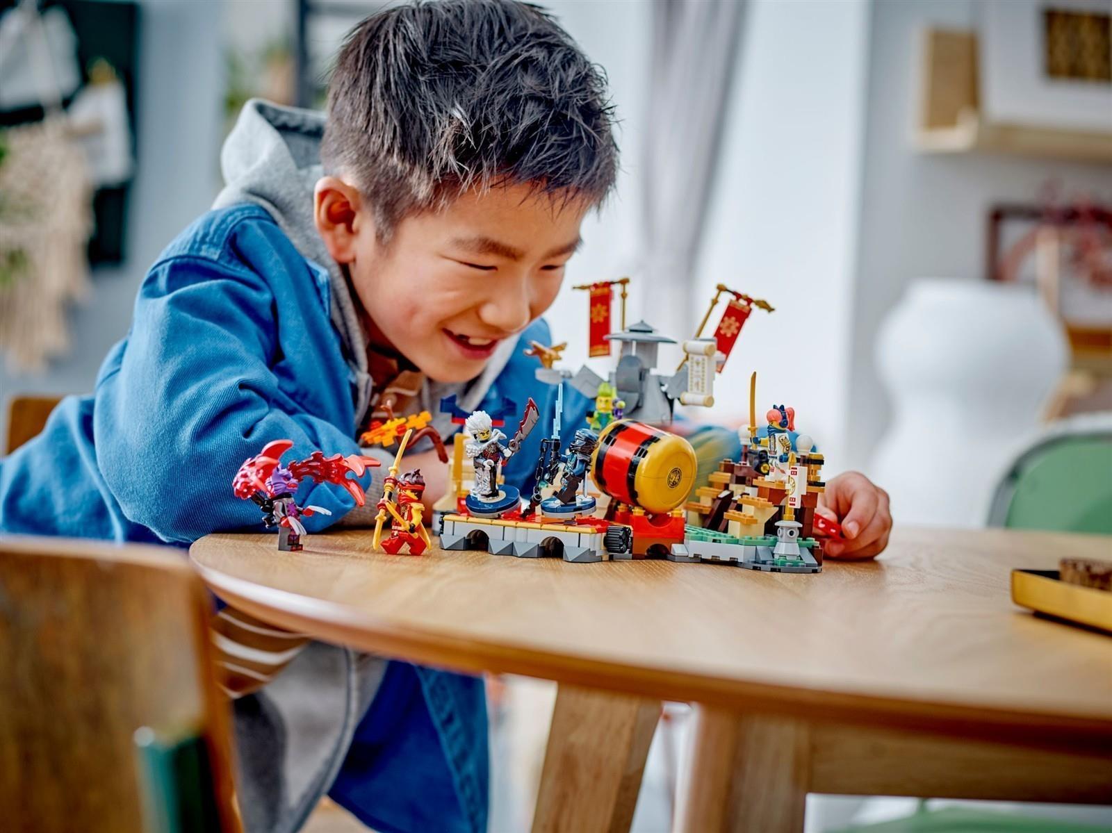 LEGO® Ninjago 71818 Turnier-Arena