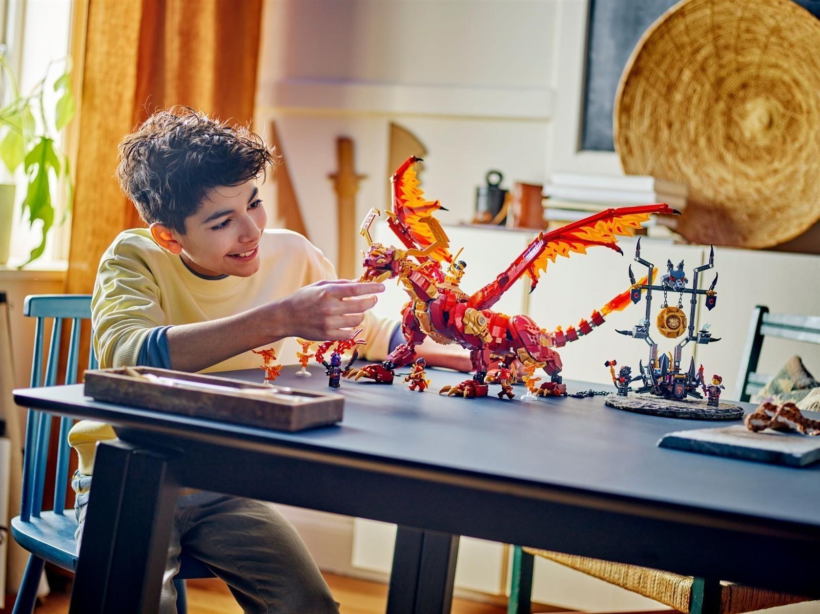 LEGO® NINJAGO® 71822 Quelldrache der Bewegung