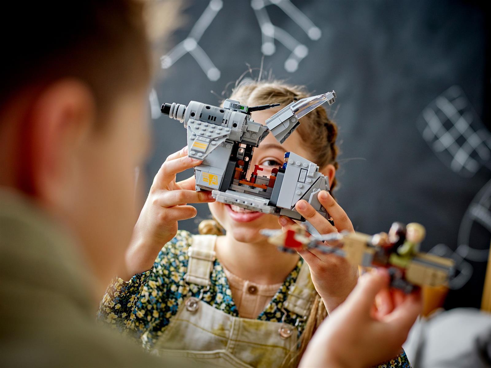 LEGO® Star Wars™ 75338 Überfall auf Ferrix™
