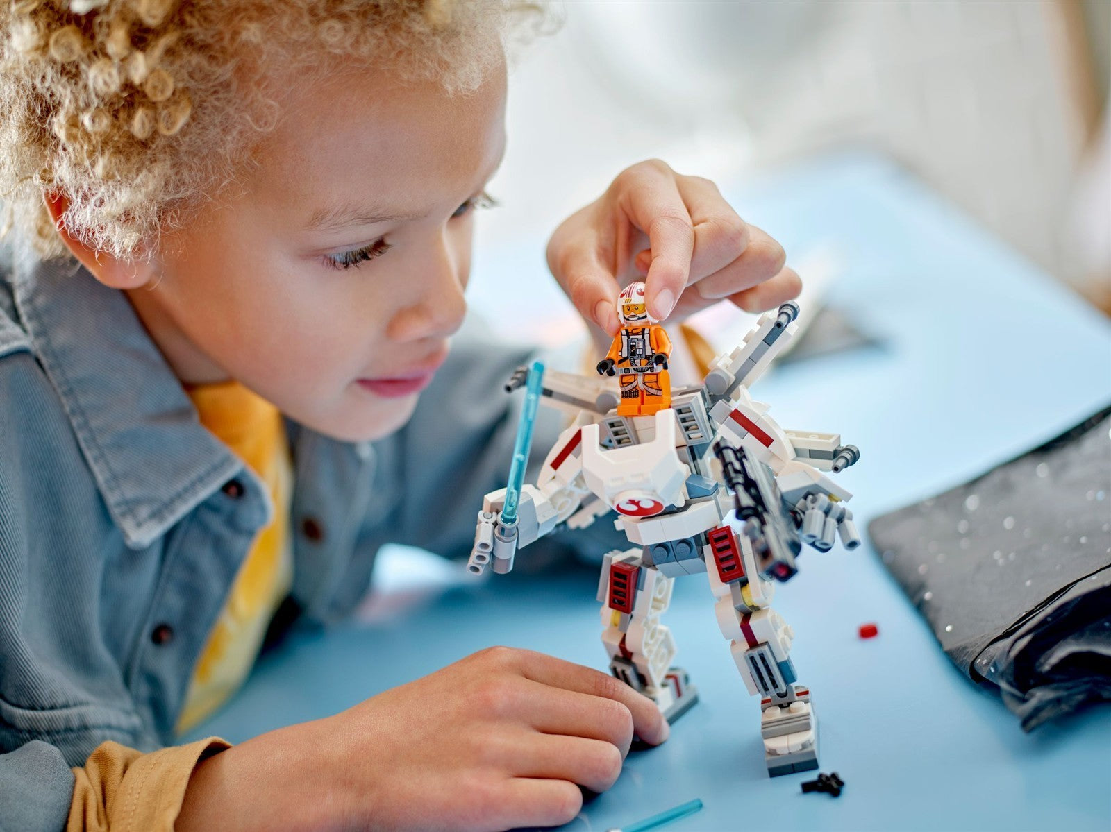 LEGO® Star Wars™ 75390 Luke Skywalkers™ X-Wing™ Mech