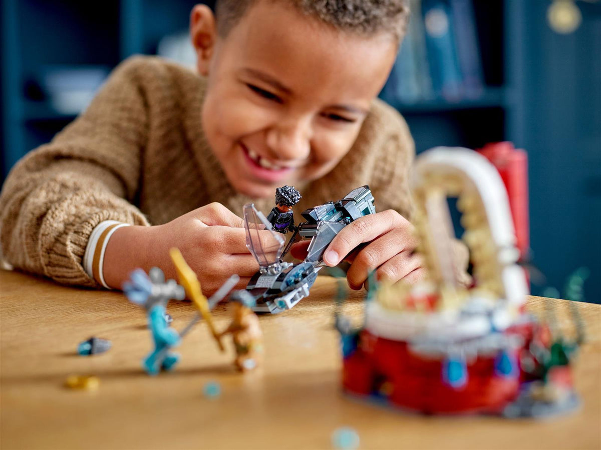 LEGO® Marvel Super Heroes 76213 König Namors Thronsaal